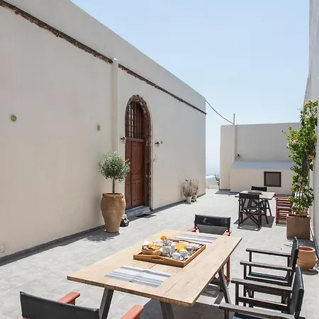 Exquisite Santorini Estate | 9 Bedrooms | Acnologia | Spacious Teraces With Breathtaking Sea Views | Villa Pýrgos