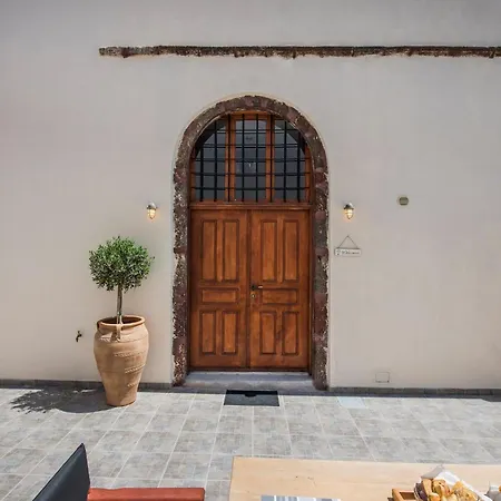 Exquisite Santorini Estate | 9 Bedrooms | Acnologia | Spacious Teraces With Breathtaking Sea Views | Pýrgos